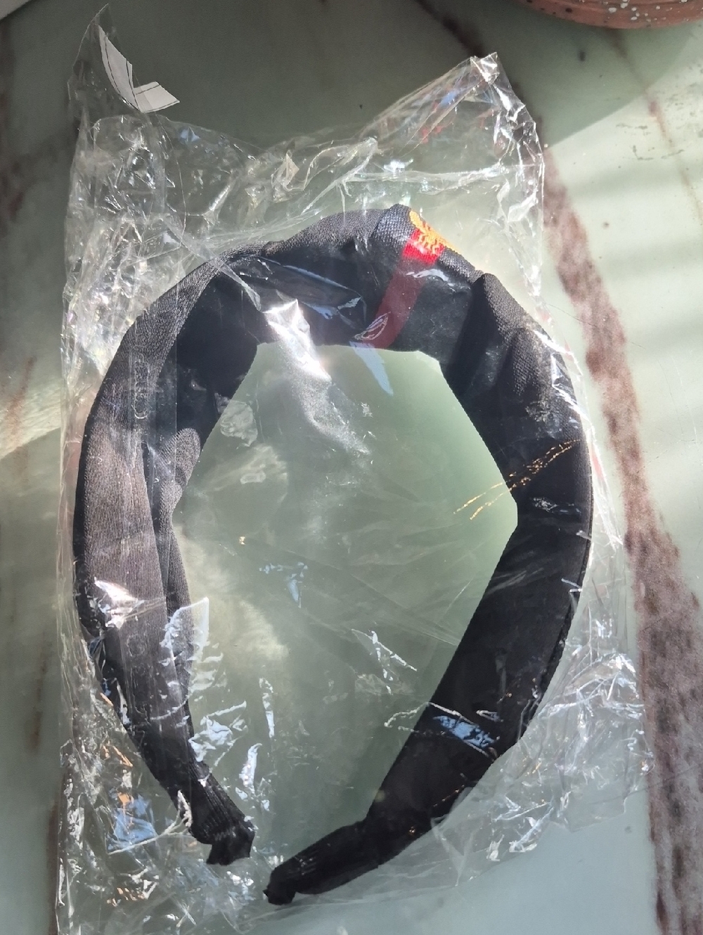 Black Twisted Fabric Headband
